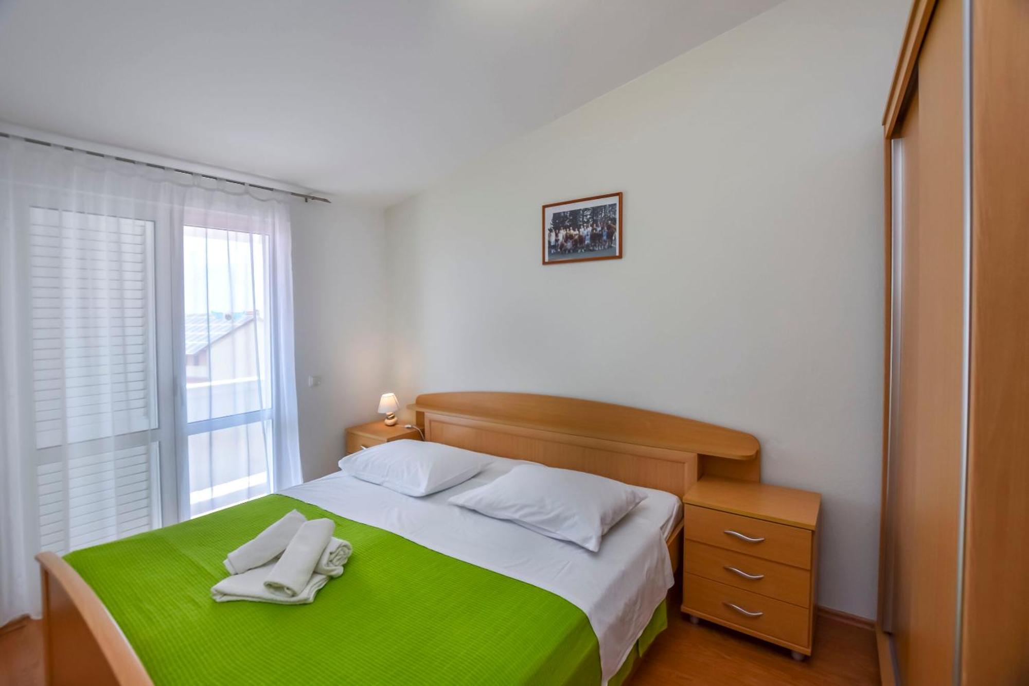 Apartments Jasna Primosten Exterior photo